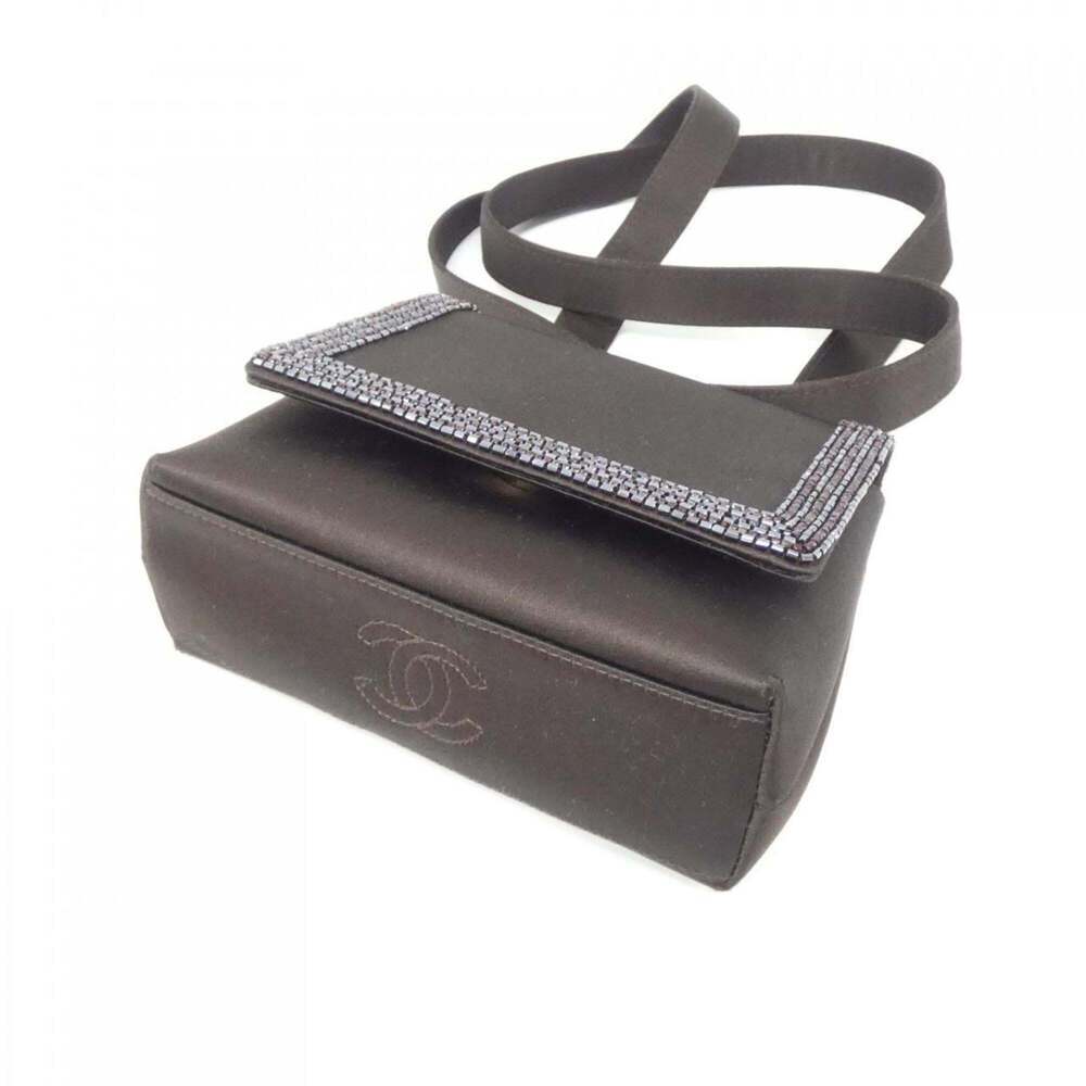 CHANEL Brown Shoulder Bag - Picture 3 of 9